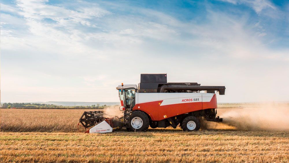 С комбайнами Ростсельмаш к уборочной готовы