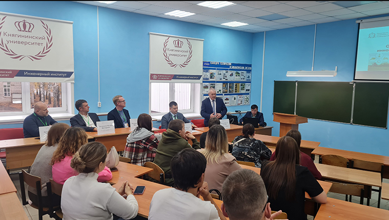 Дилерский центр Ростсельмаш – партнер Региональных молодёжных сельских игр «Территория»